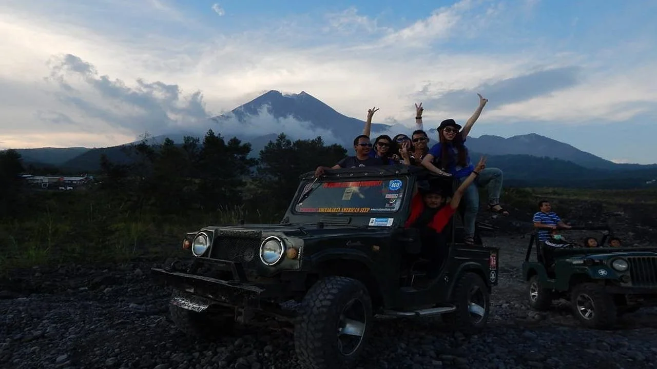 Mount Merapi Sunrise Tour from Yogyakarta