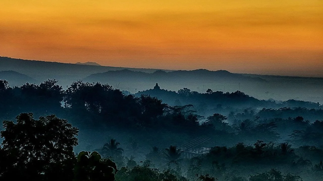 Setumbu, Borobudur, and Prambanan