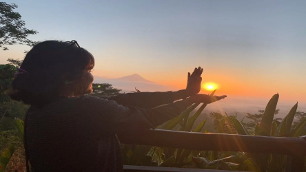 Borobudur Sunrise Tour from Punthuk Setumbu Hill
