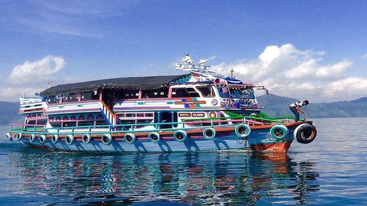 3d2n medan lake toba package sumatra indonesia