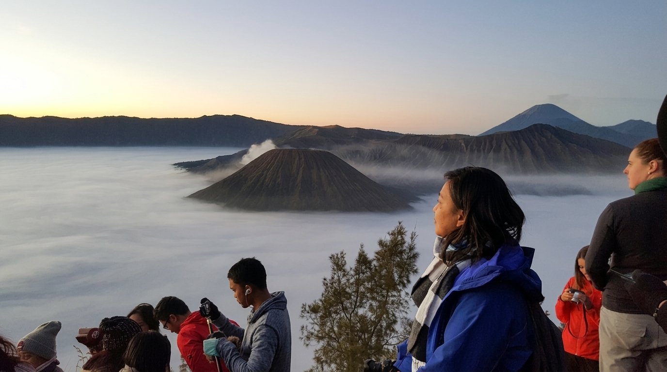 5-Day Overland and Train Tour from Yogyakarta to East Java