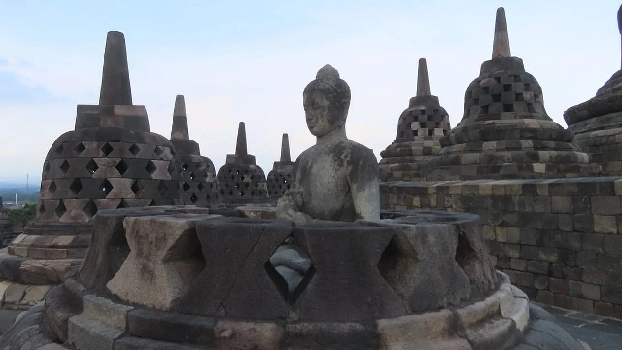 Gal-6 Borobudur