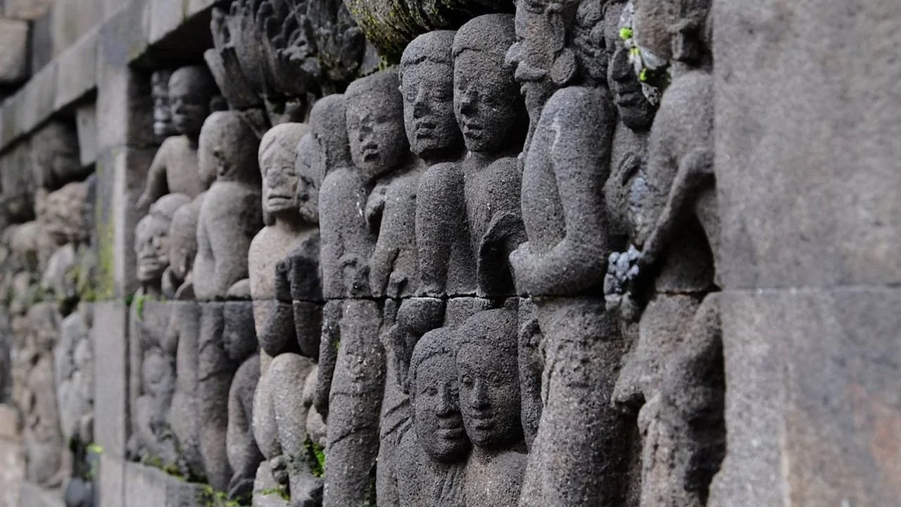 Gal-7 Borobudur