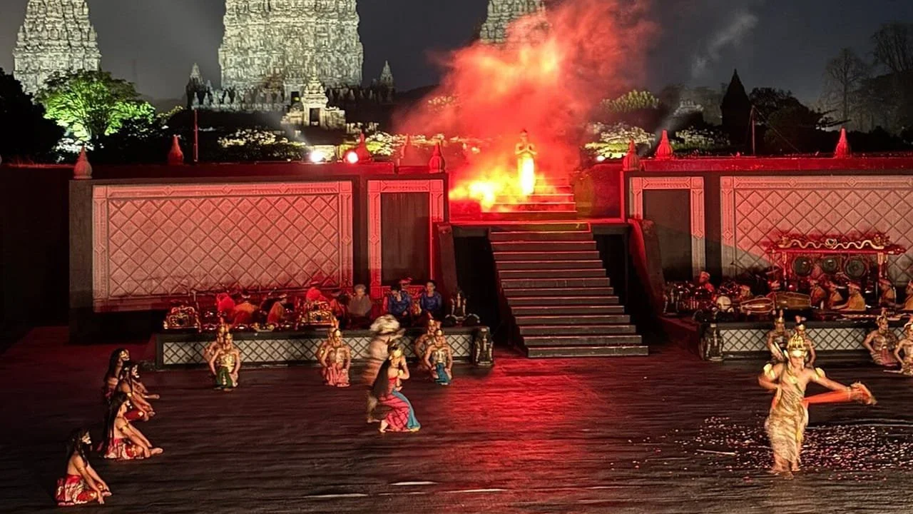 Gal-6 Borobudur