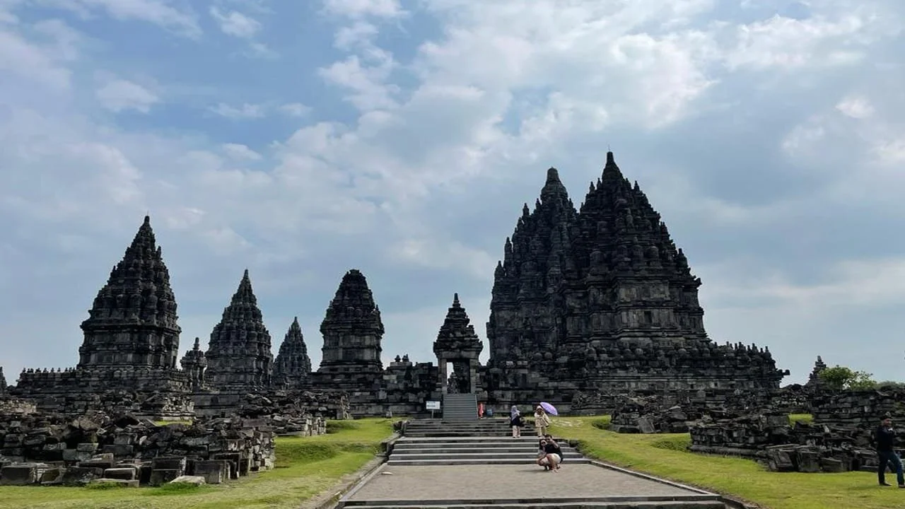Gal-6 Borobudur