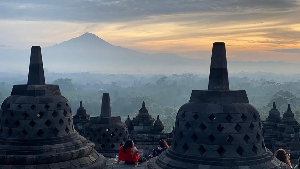 Gal-6 borobudur 