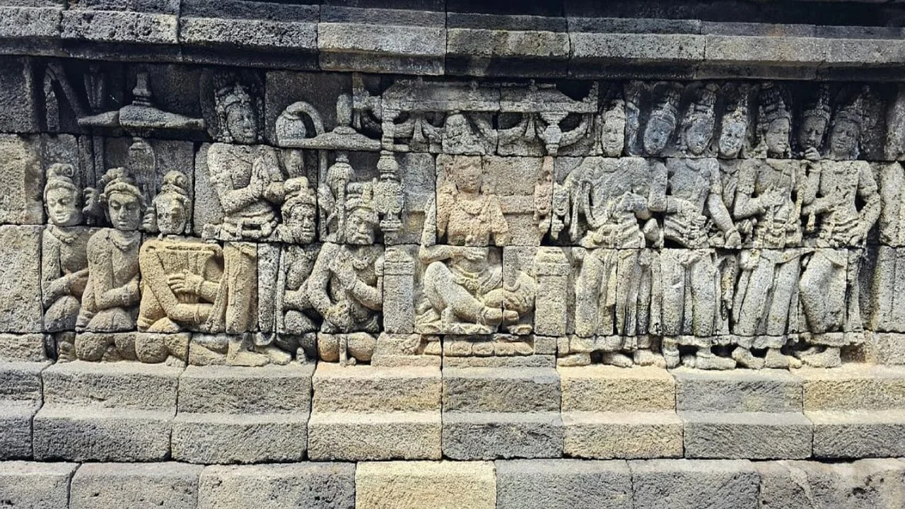 Gal-6 Borobudur