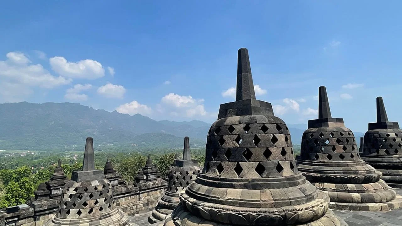 Gal-9 Borobudur