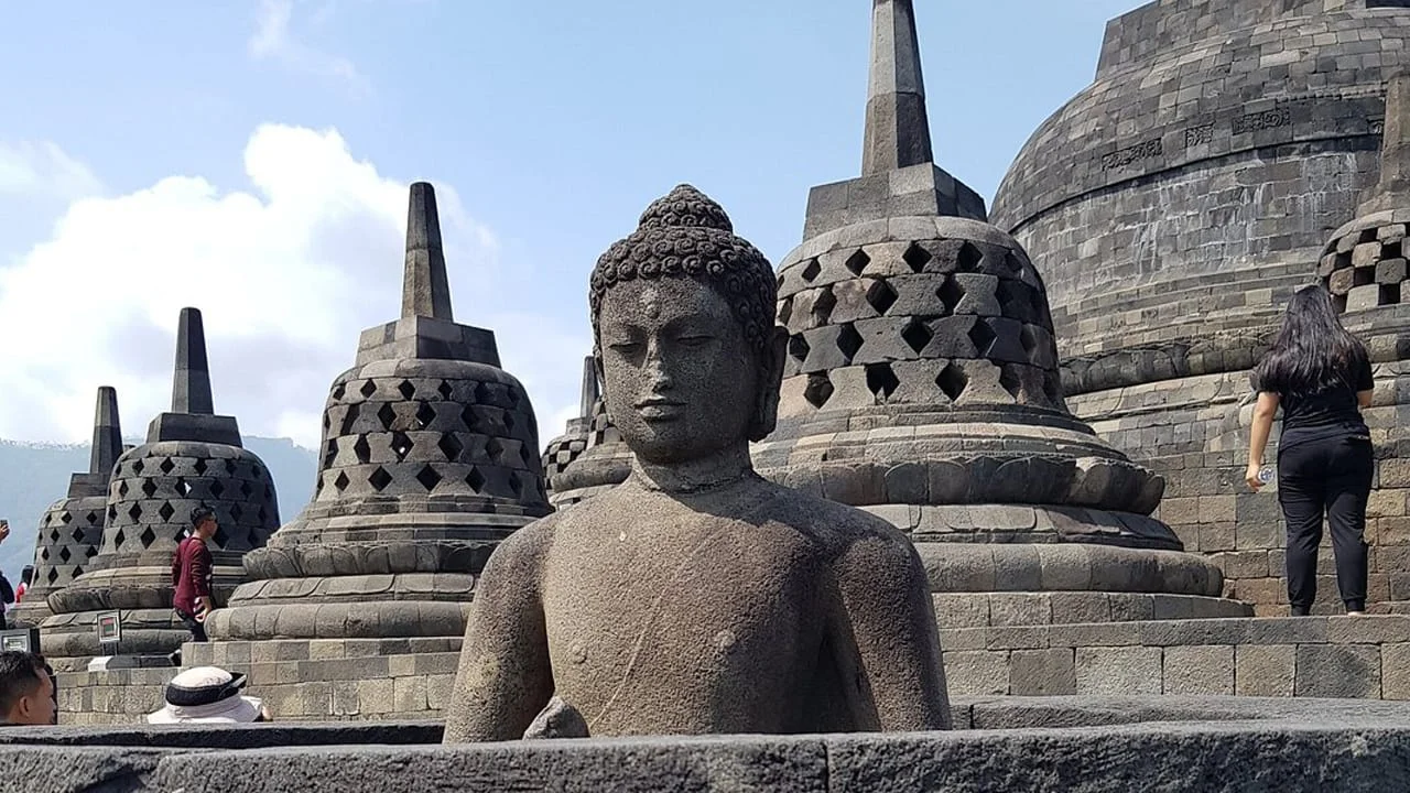 Gal-6 Borobudur