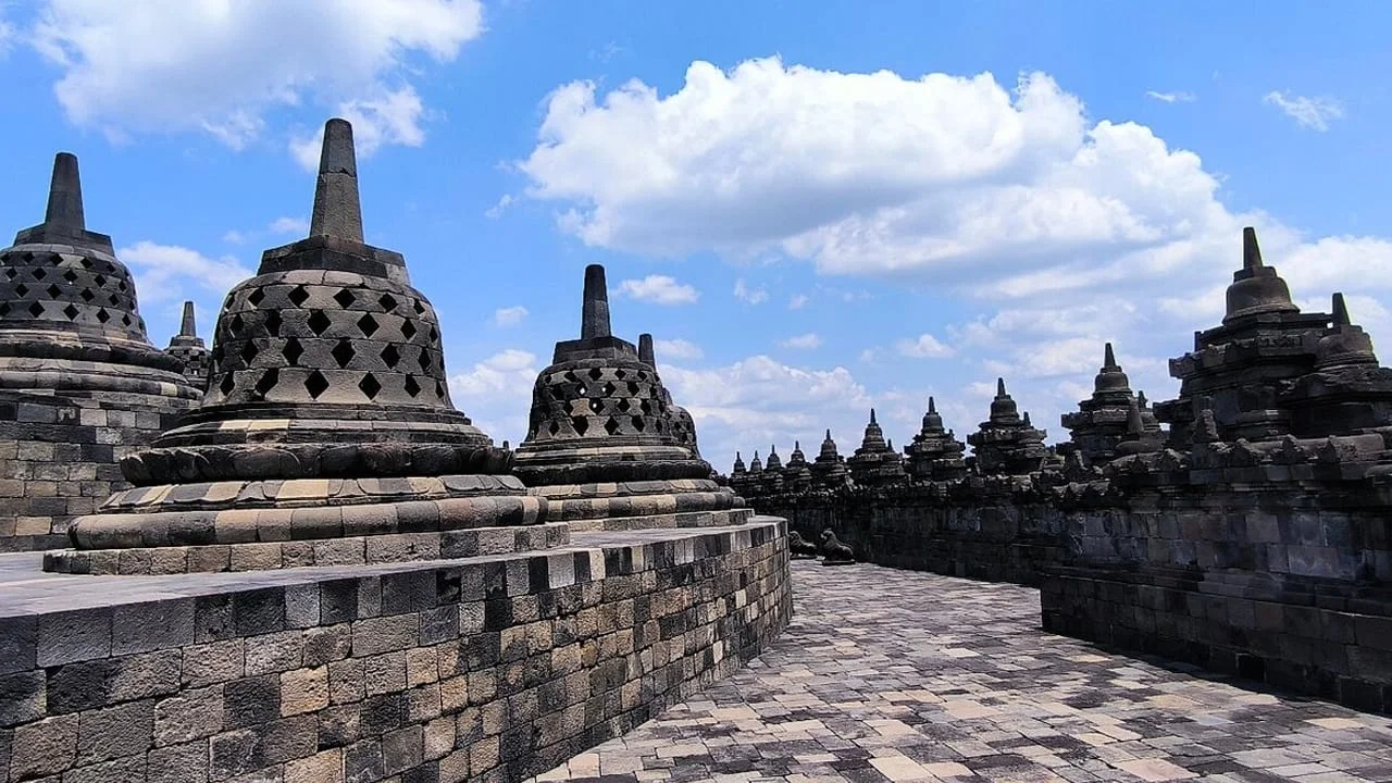 Gal-6 Borobudur