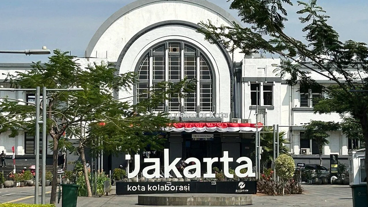 Gal-10 Jakarta Cruise