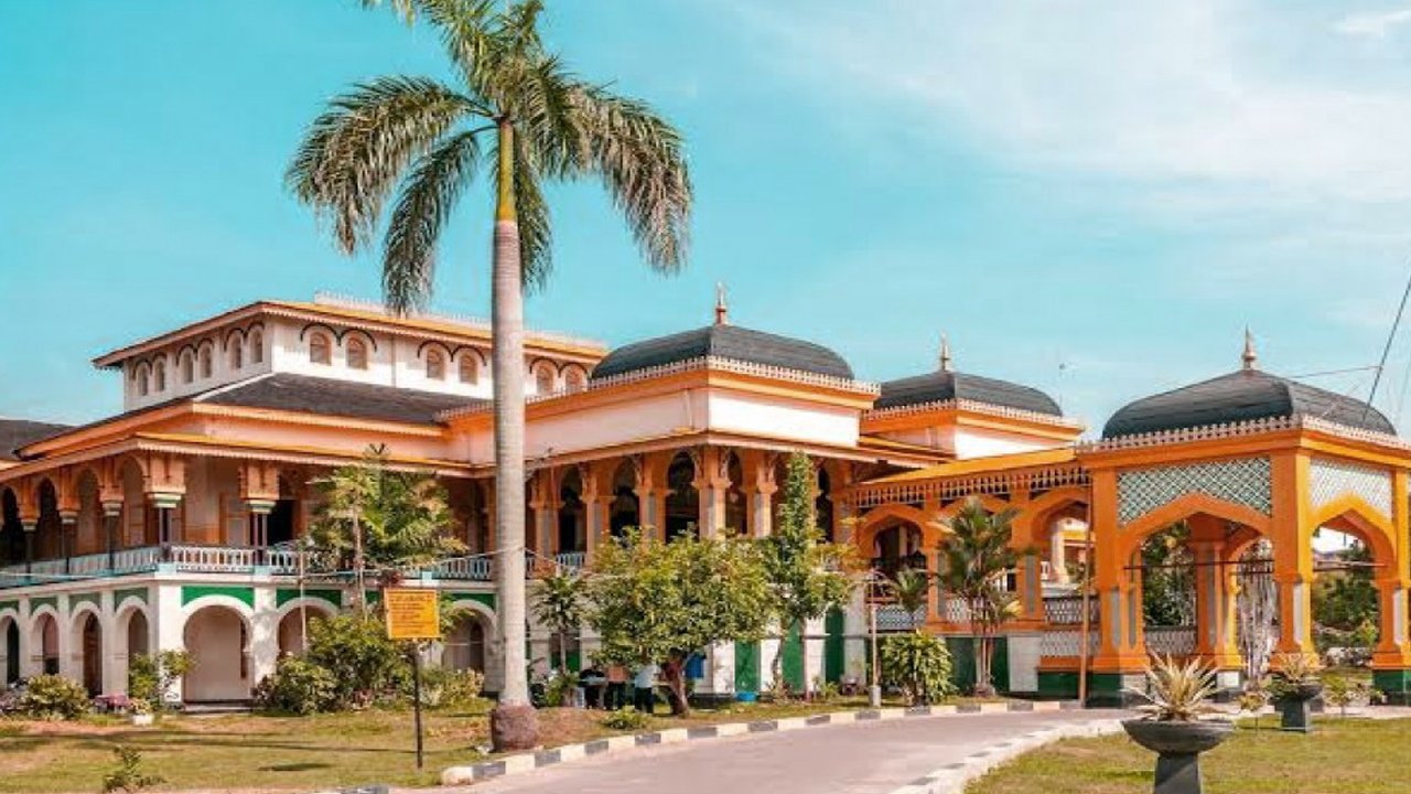 Unforgettable Adventure - Exploring Medan, Lake Toba, and Berastagi in 4 Days