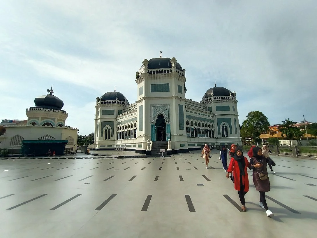 Gal-12 Lake Toba