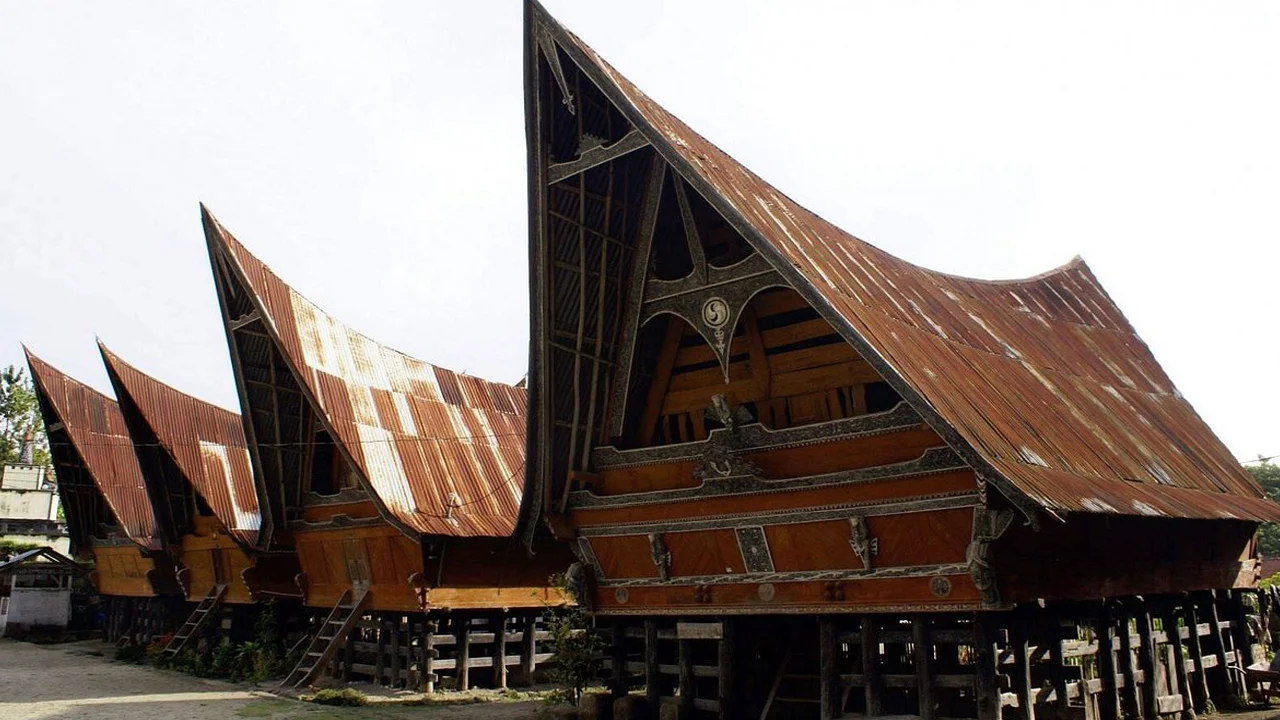 Gal-12 Lake Toba