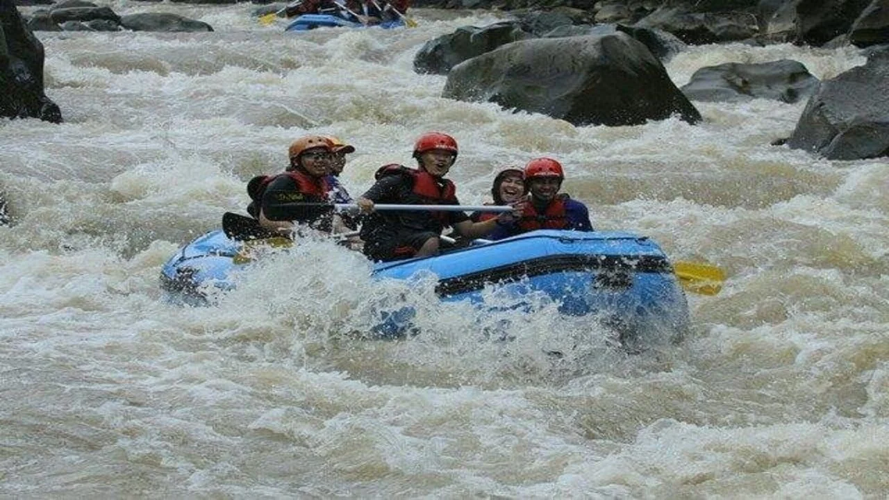 Gal-6 Elo Rafting