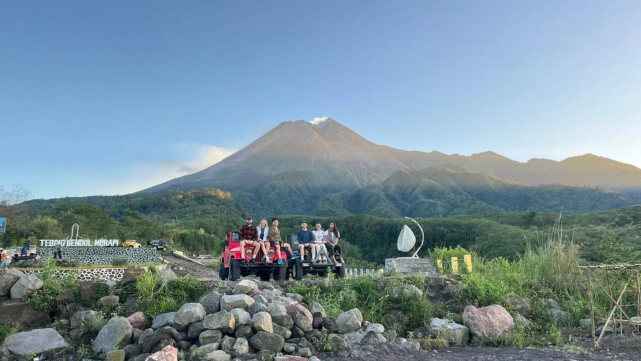Gal-9 Merapi tour