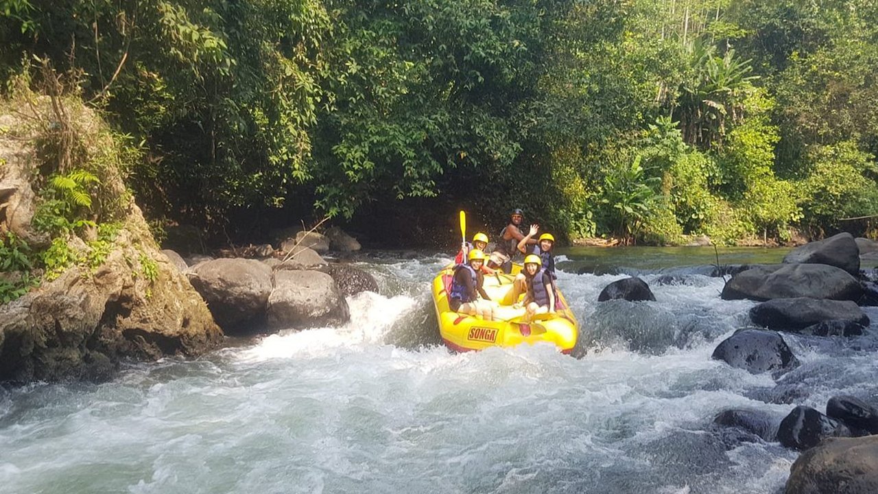 Unleash Your Adventurous Side: Pekalen River Rafting from Surabaya