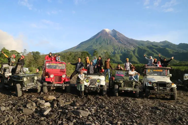 Gal-4 Merapi Tour