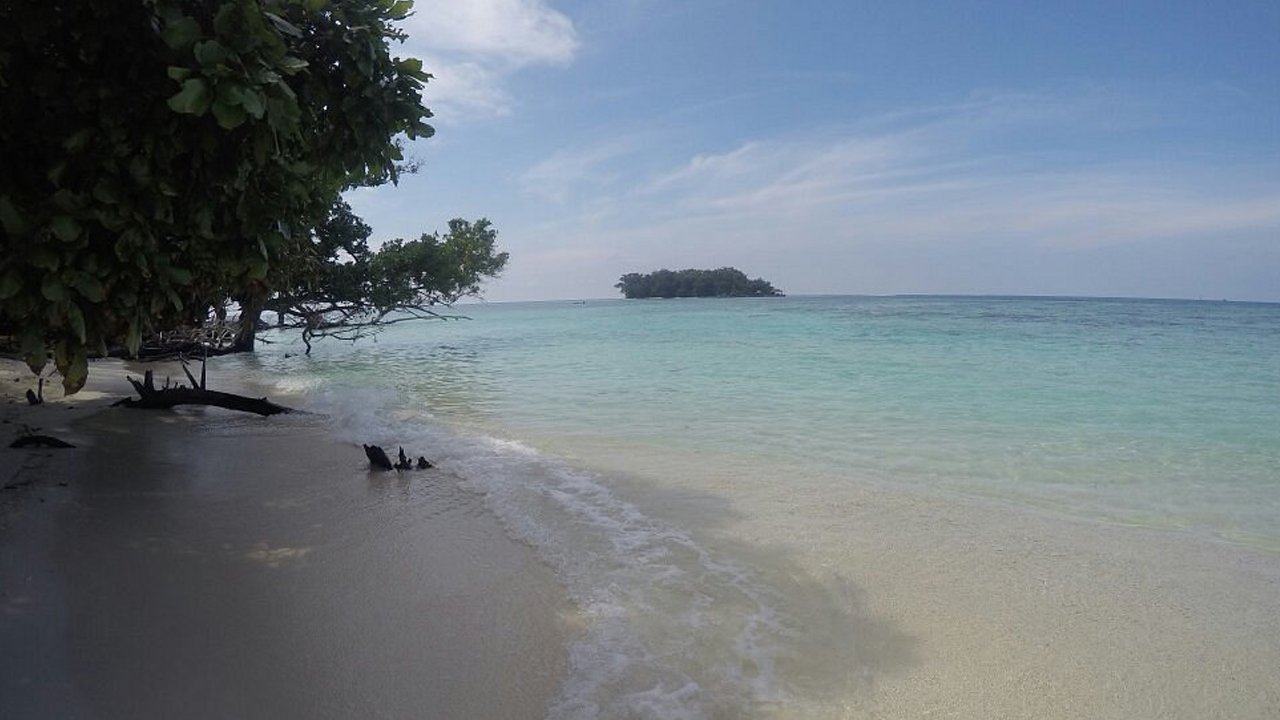 Island Hopping Adventure A Day Trip to Sepa Island