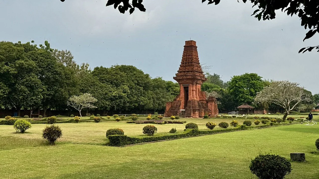 Gal-7 Trowulan