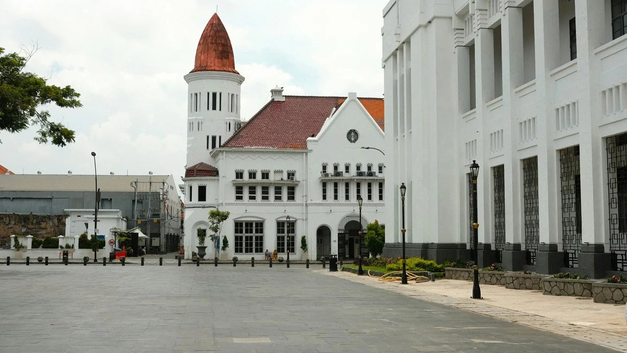 Gal-10 Surabaya
