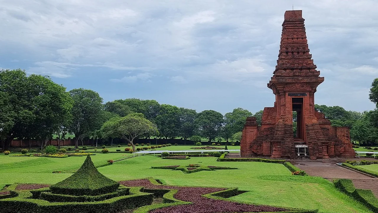 Gal-7 Trowulan