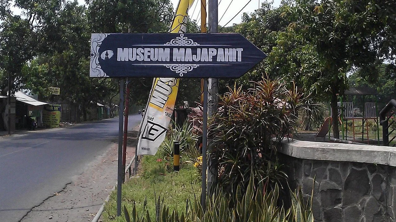 Gal-7 Trowulan