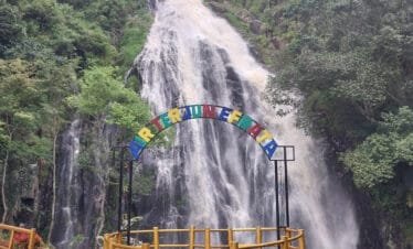 Escape the City for a Day: Medan's Taman Simalem Resort Awaits