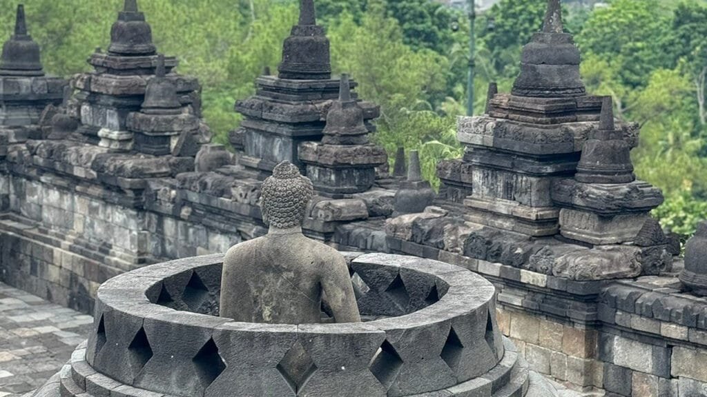Rise and Shine: Witnessing the Glory of Borobudur Temple's Sunrise Tour