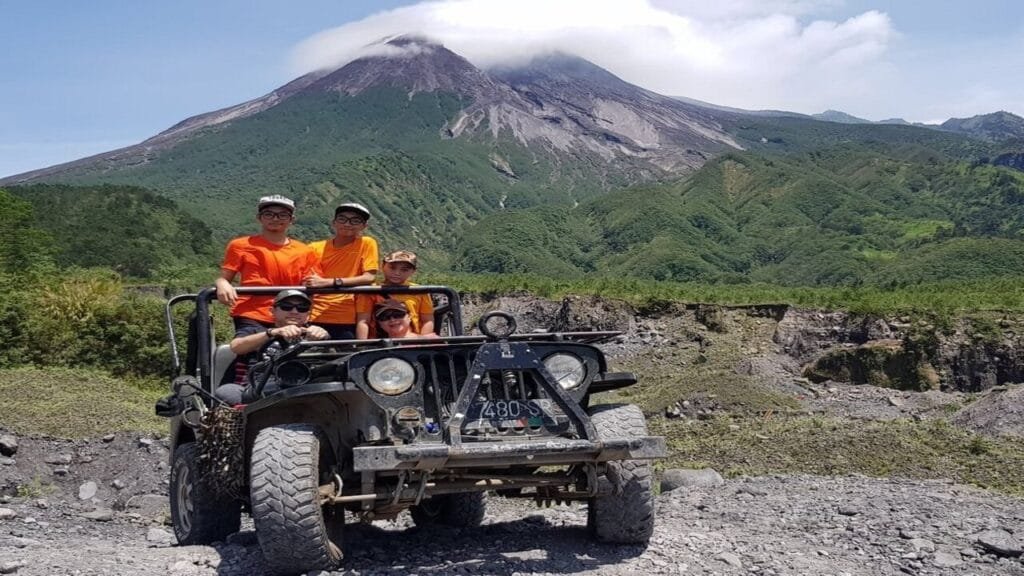 Indonesia's Wild Side: Merapi Sunset and Lava Flow Night Tour