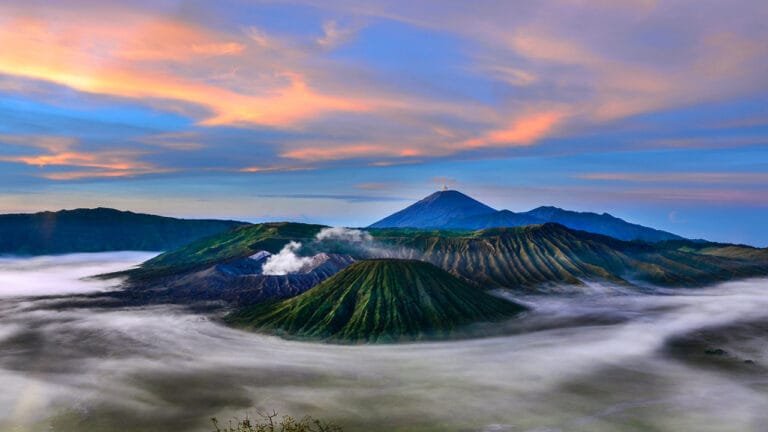 Sunrise on Bromo Tour from Surabaya/Malang