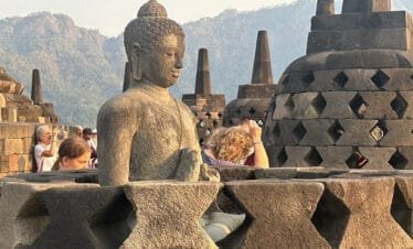 From Sunrise to Sunset: Exploring Borobudur and Selogriyo Temple in One Day