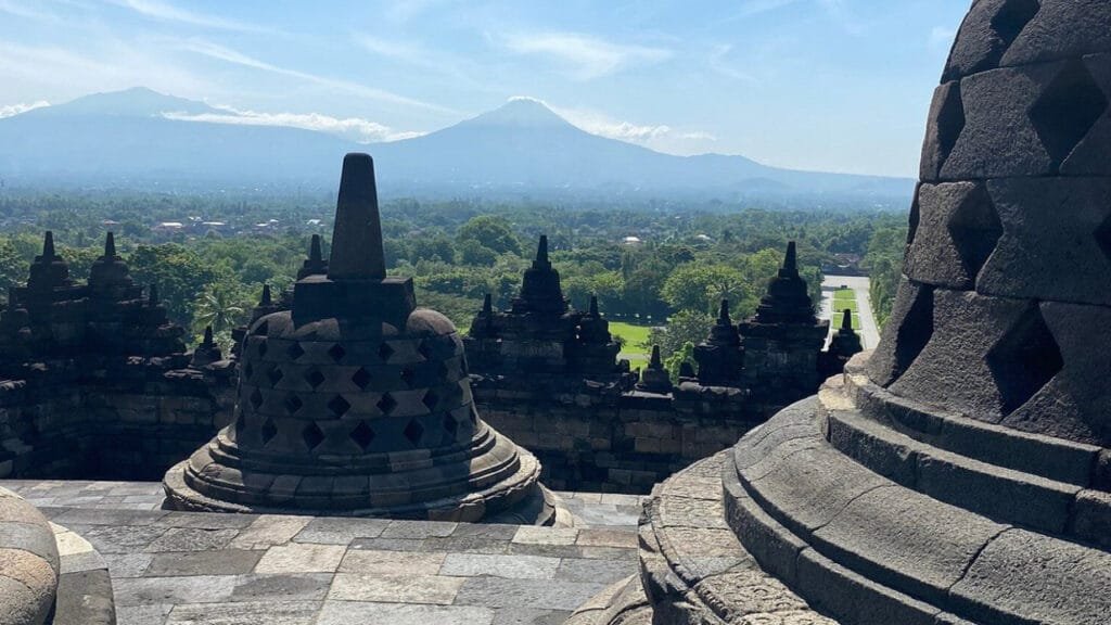 Discover the Secrets of Borobudur: Indonesia's Largest Buddhist Monument