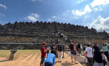 Borobudur Tour with Kedung Kayang Waterfall