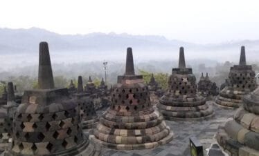 The Ultimate Indonesian Adventure: Borobudur Merapi Tour