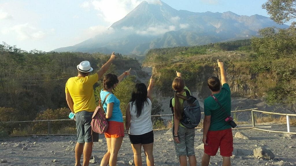 Discovering the Hidden Gems of Mount Merapi on a 4x4 Expedition