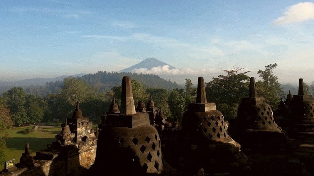 Experience the Richness of Indonesia with a Half-Day Tour of Borobudur from YIA Airport