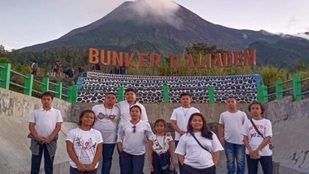 Witness the Beauty of Borobudur and the Power of Merapi on Our Guided Tour