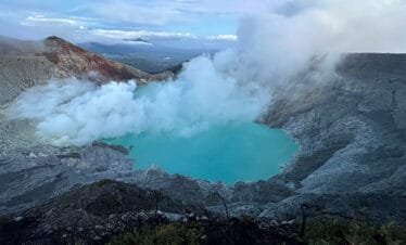 Discovering the Wild Beauty of East Java: A 3-Day Tour of Bromo, Ijen, and Tumpak Sewu