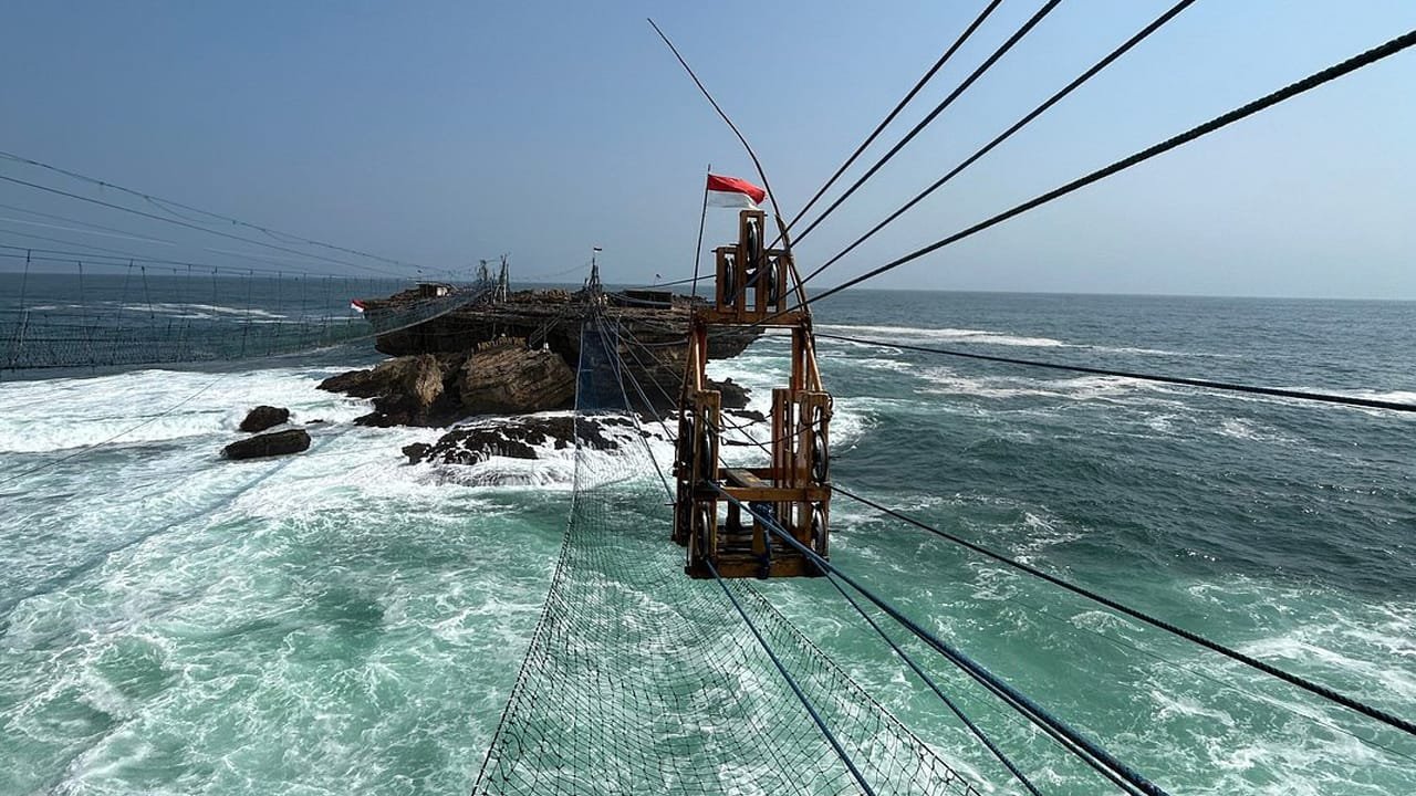 Unleashing Your Inner Adventurer: Exploring Jomblang Cave and Timang Beach