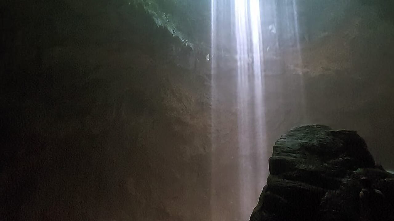 A Day to Remember: Combining Jomblang Cave and Timang Beach for an Epic Adventure