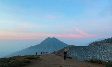 Discover the Hidden Secrets of Ijen Crater on a Midnight Tour from Banyuwangi
