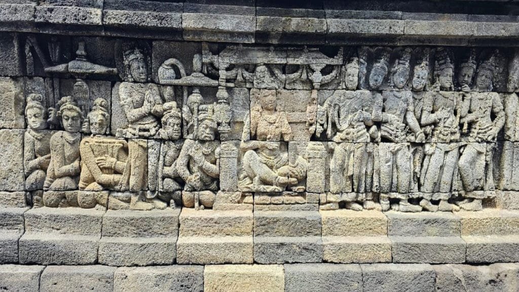 Immerse Yourself in Indonesia's Ancient Wonder: Borobudur Temple