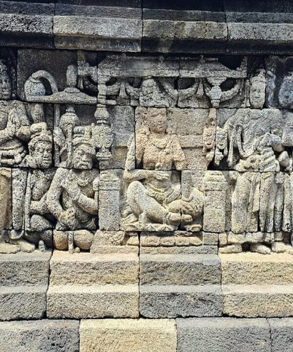 Immerse Yourself in Indonesia's Ancient Wonder: Borobudur Temple