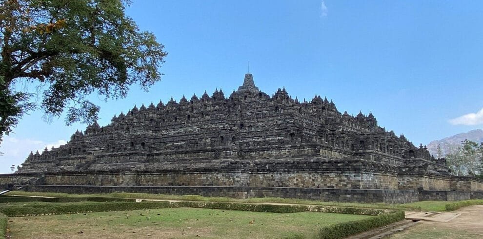 borobudur and prambanan day tour