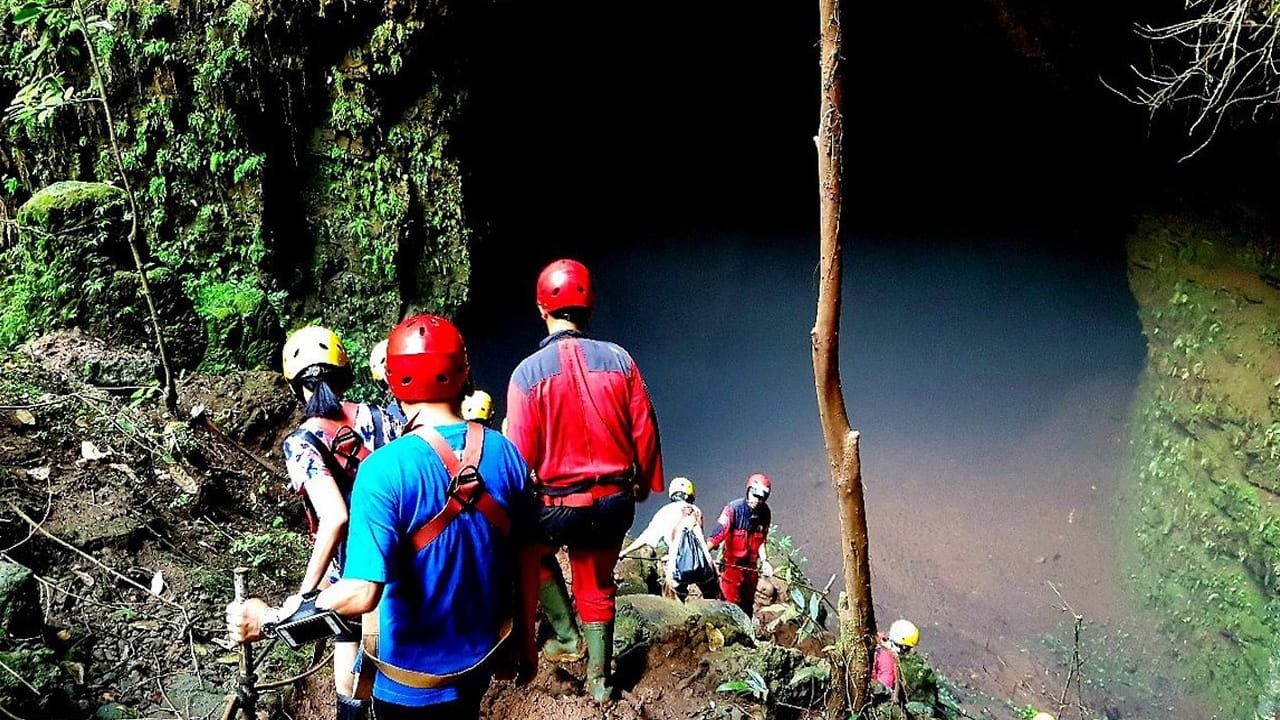 Immerse Yourself in Indonesia's Hidden Beauty: Jomblang Cave and Prambanan Temple Tour