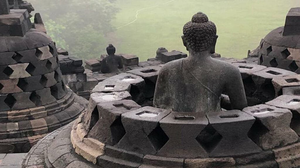 Capturing the Magic: A Once-in-a-Lifetime Experience at Mount Merapi and Borobudur Temple