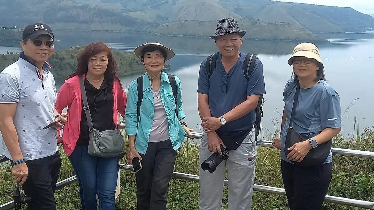 Medan: Taman Simalem Resort Day Trip