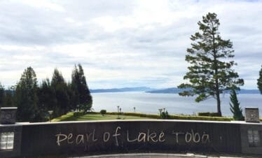 North Sumatra, Medan: Taman Simalem Resort Day Trip