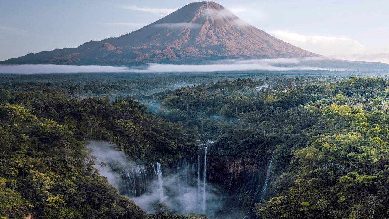 Tumpak Sewu Waterfall on a One-Day Tour